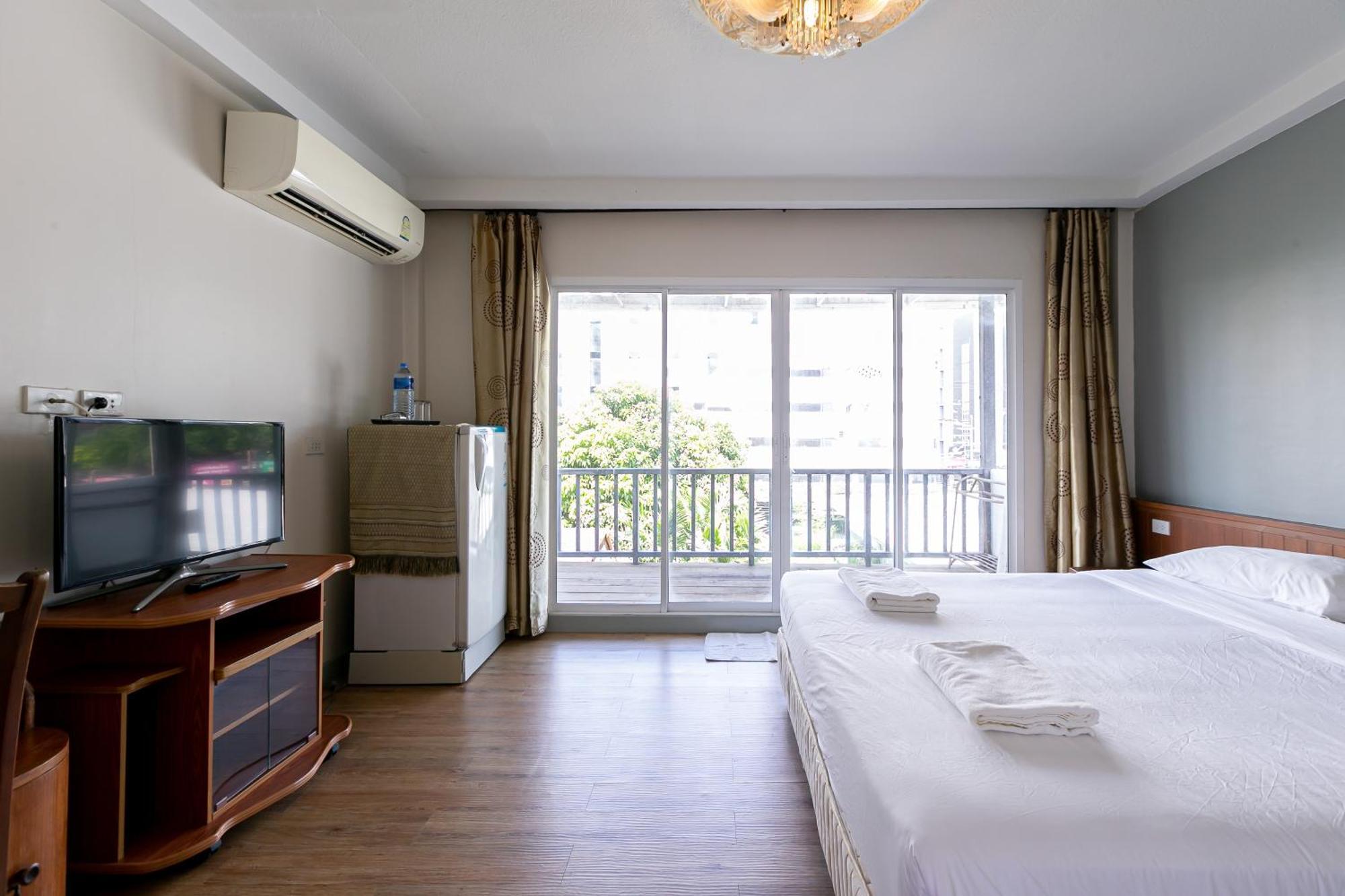 Hotel Wong Amat House Pattaya Esterno foto