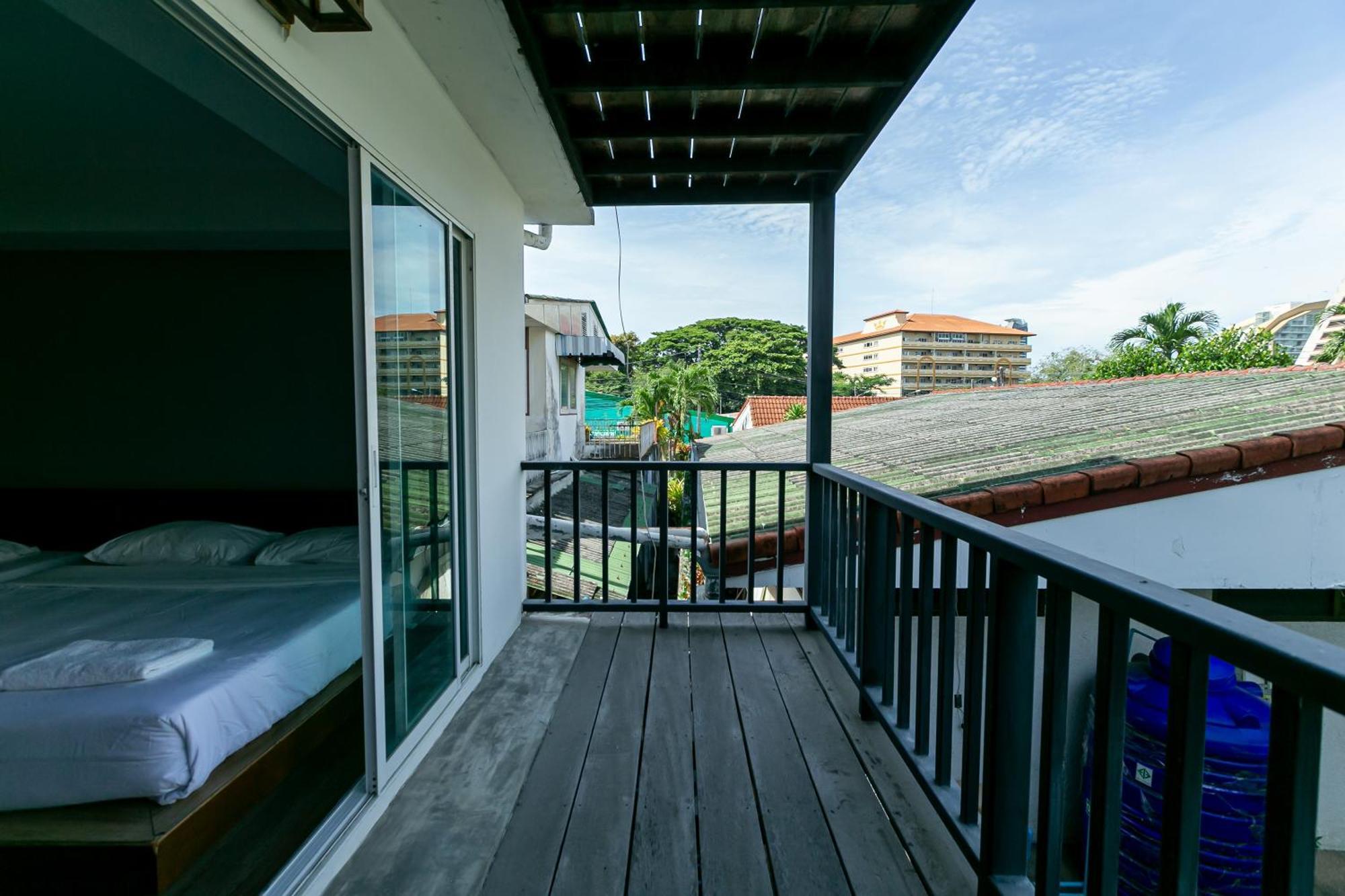 Hotel Wong Amat House Pattaya Esterno foto