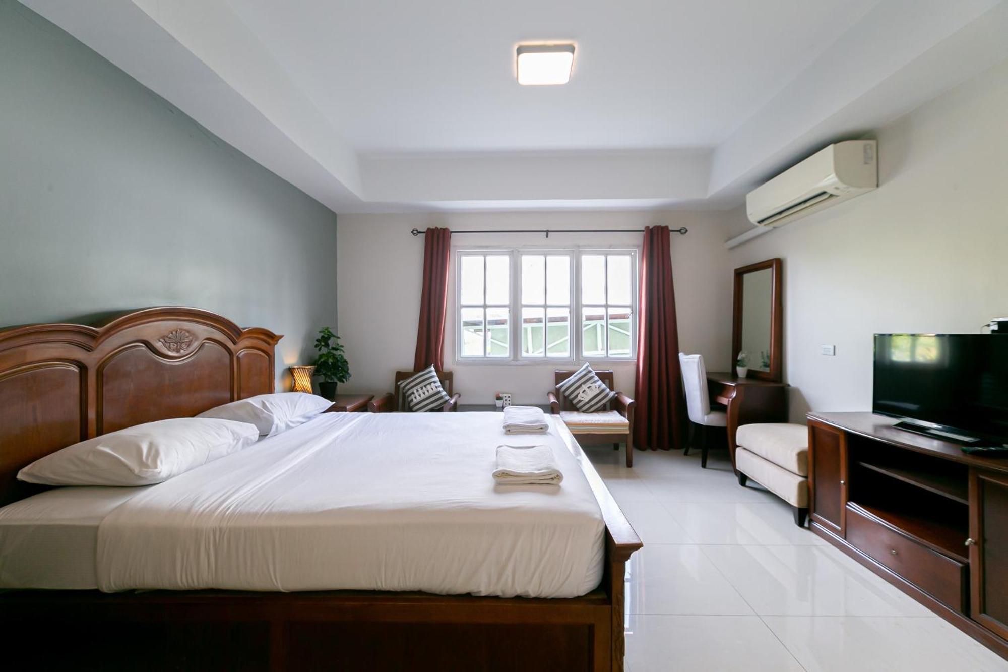 Hotel Wong Amat House Pattaya Esterno foto